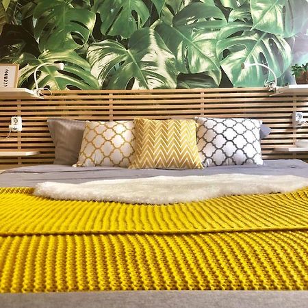 Boho Chic Apartment Nearby The Beach Варна Екстер'єр фото